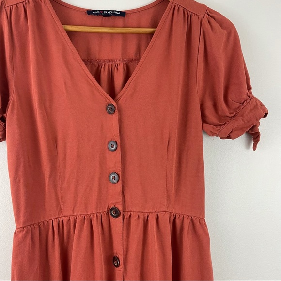 One Clothing Orange Button Down Midi Dress Large - Picture 3 of 8